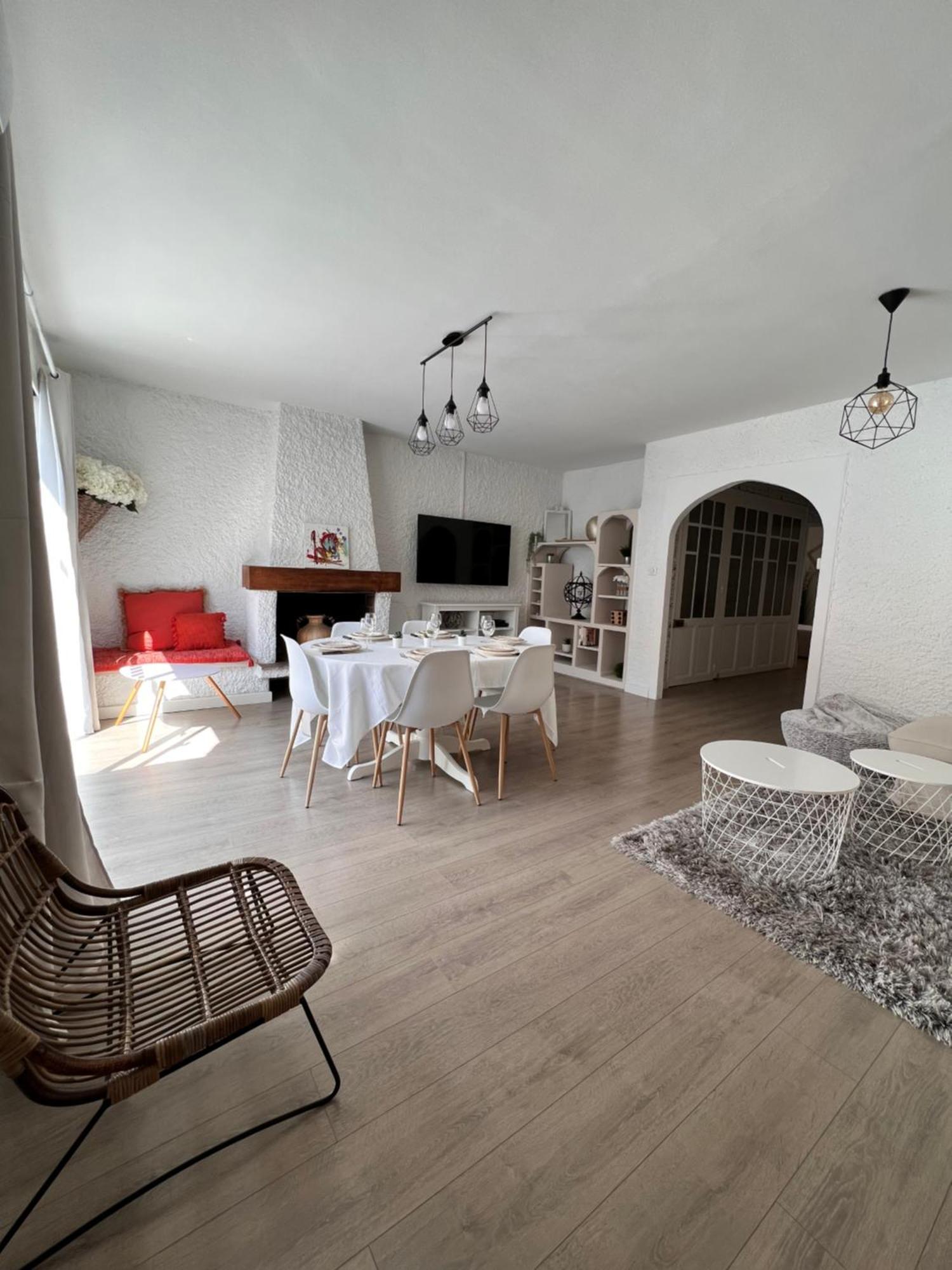 Gorgeous Town House Villa Narbonne Exterior photo